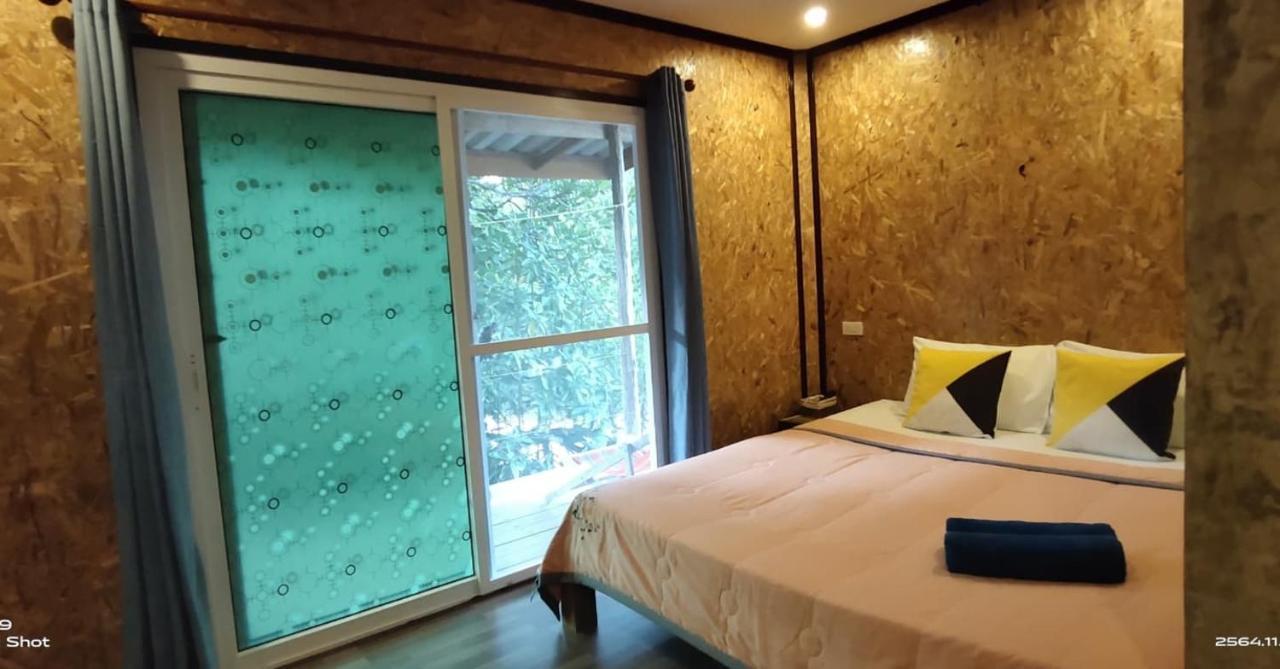 Ta Yai Homestay Ko Kut Exterior photo