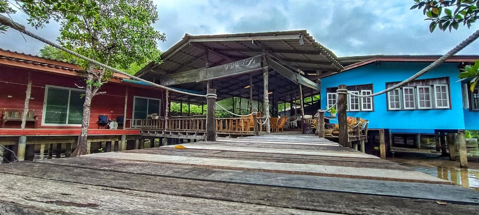 Ta Yai Homestay Ko Kut Exterior photo
