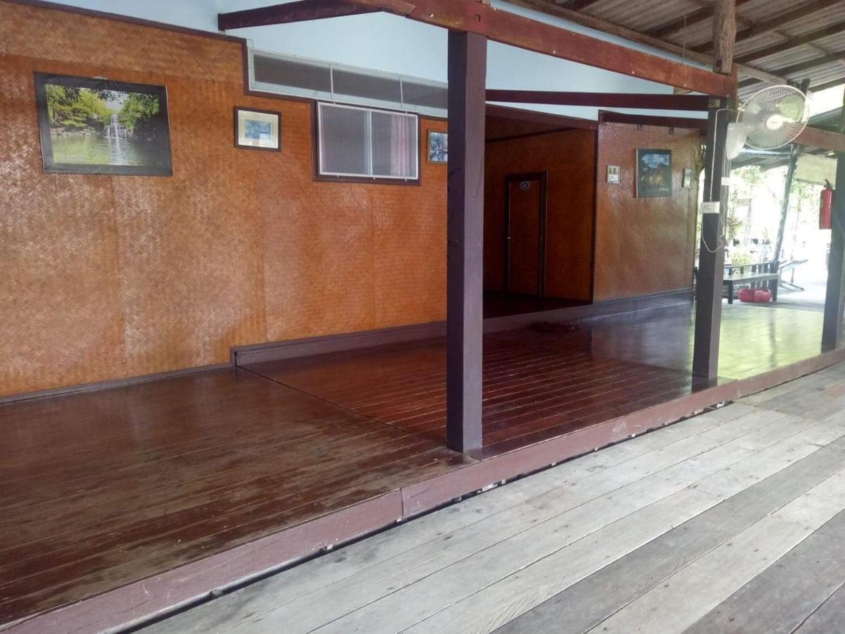 Ta Yai Homestay Ko Kut Exterior photo